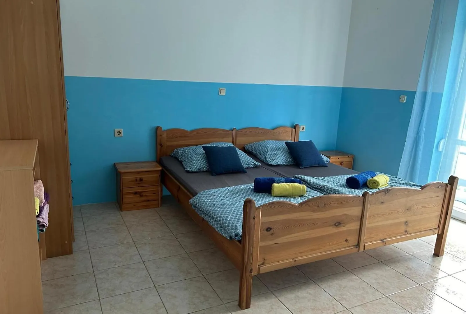 Apartments Lilly Weiss Banjol Croatia