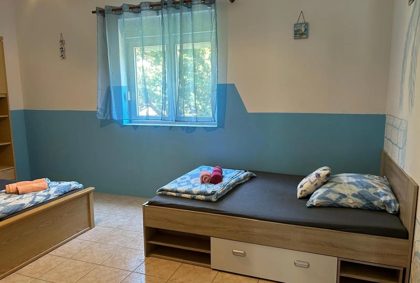 Apartments Lilly Weiss Banjol Croatia